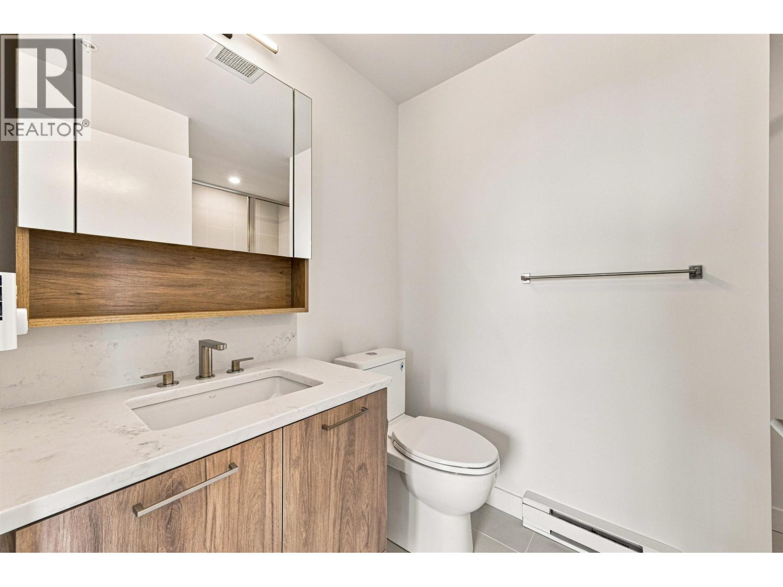 419 82 First Street, New Westminster, British Columbia  V3L 0L8 - Photo 14 - R3176705
