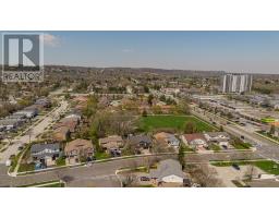 1402 ALMONTE DRIVE, Burlington, Ontario