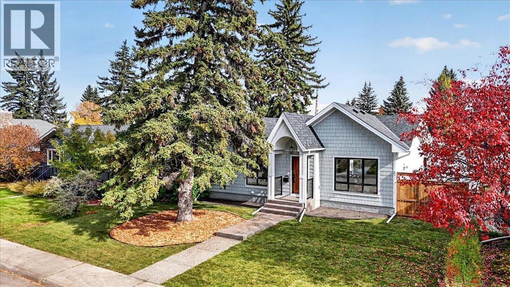 60 Governor Drive Sw, Calgary, Alberta  T3E 4Y9 - Photo 1 - A2351980