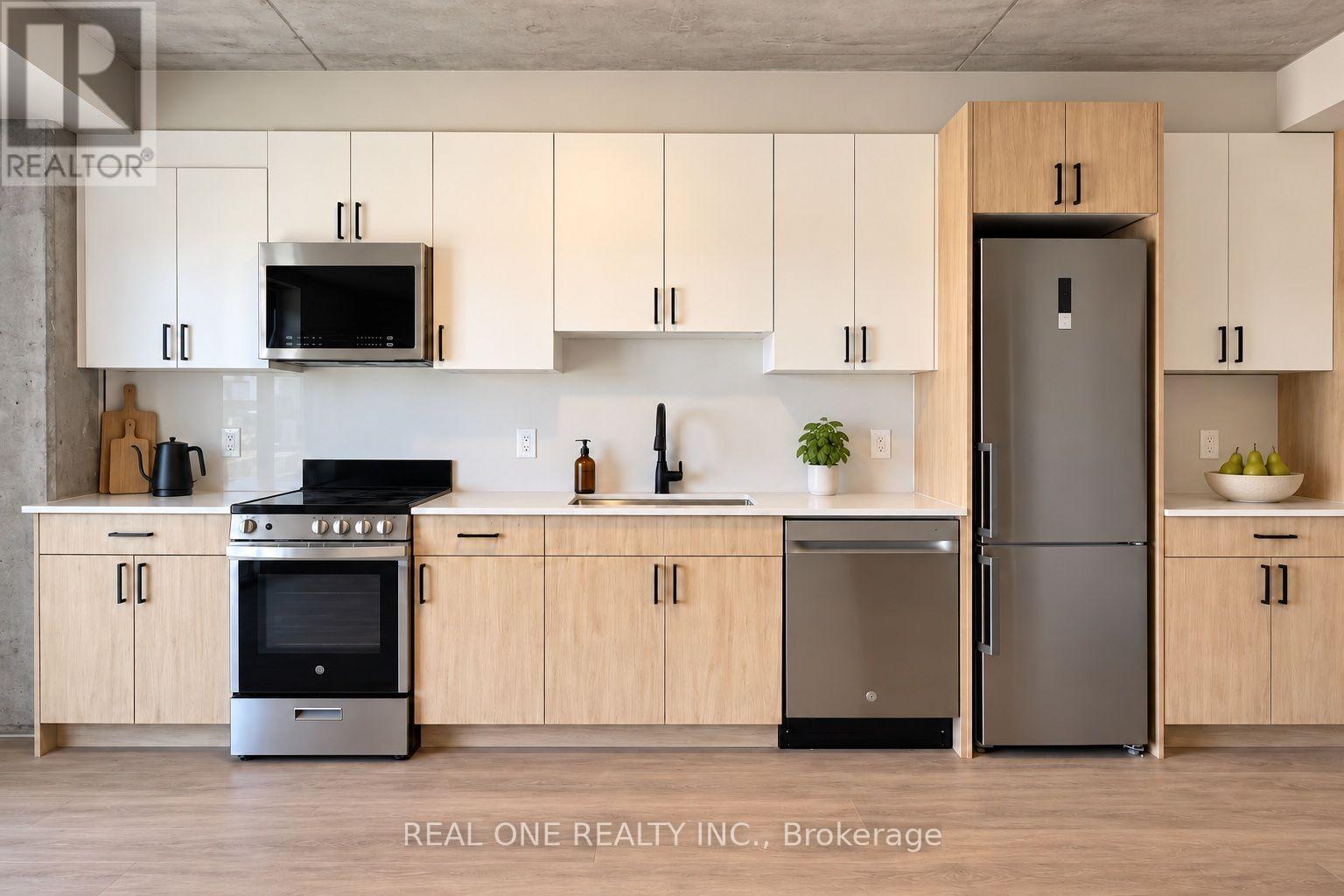 604 - 810 King Street W, Hamilton, Ontario L8S 0A7 - Photo 3 - X14096096