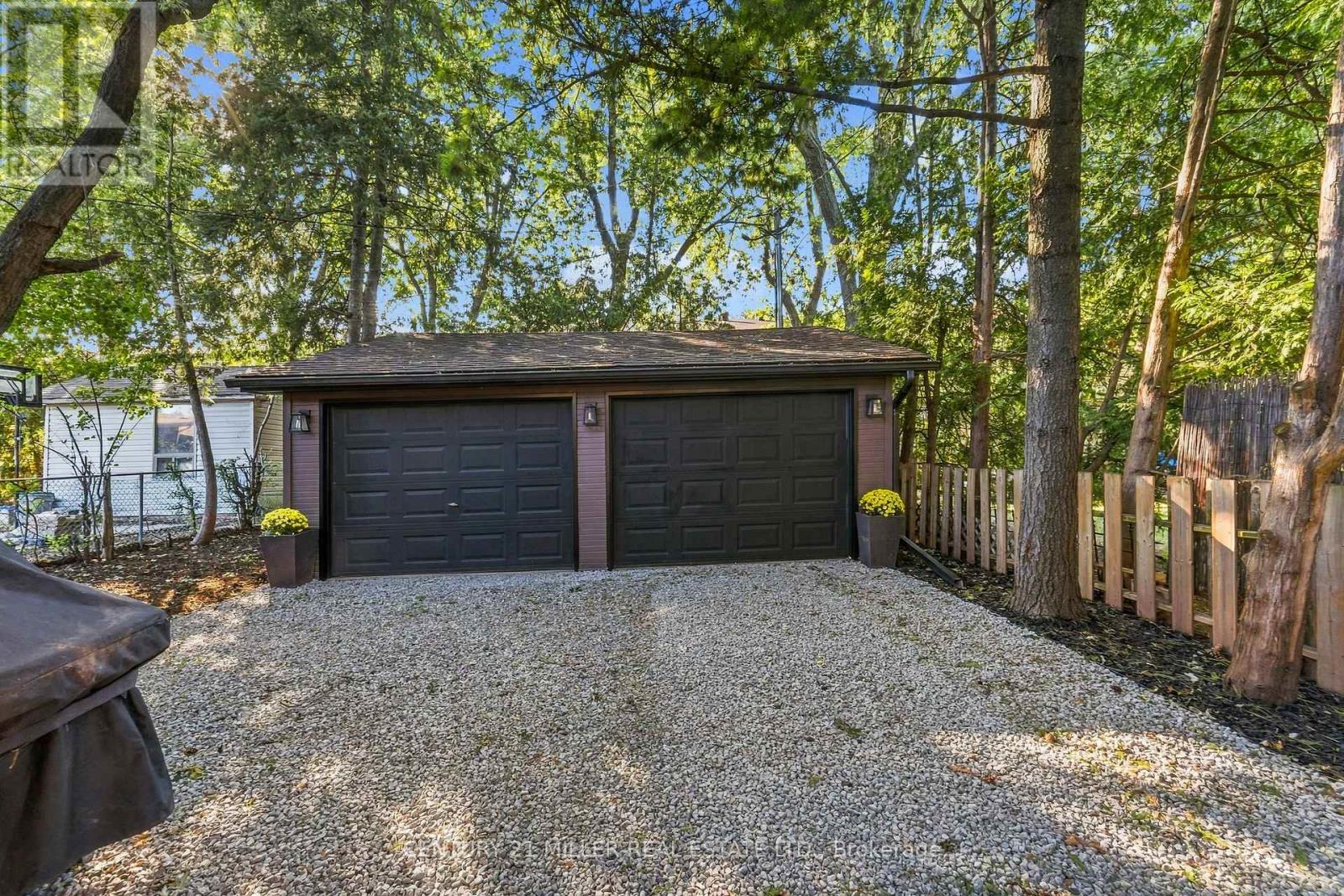 1200 Ingledene Drive, Oakville, Ontario  L6H 2H9 - Photo 37 - W13842240