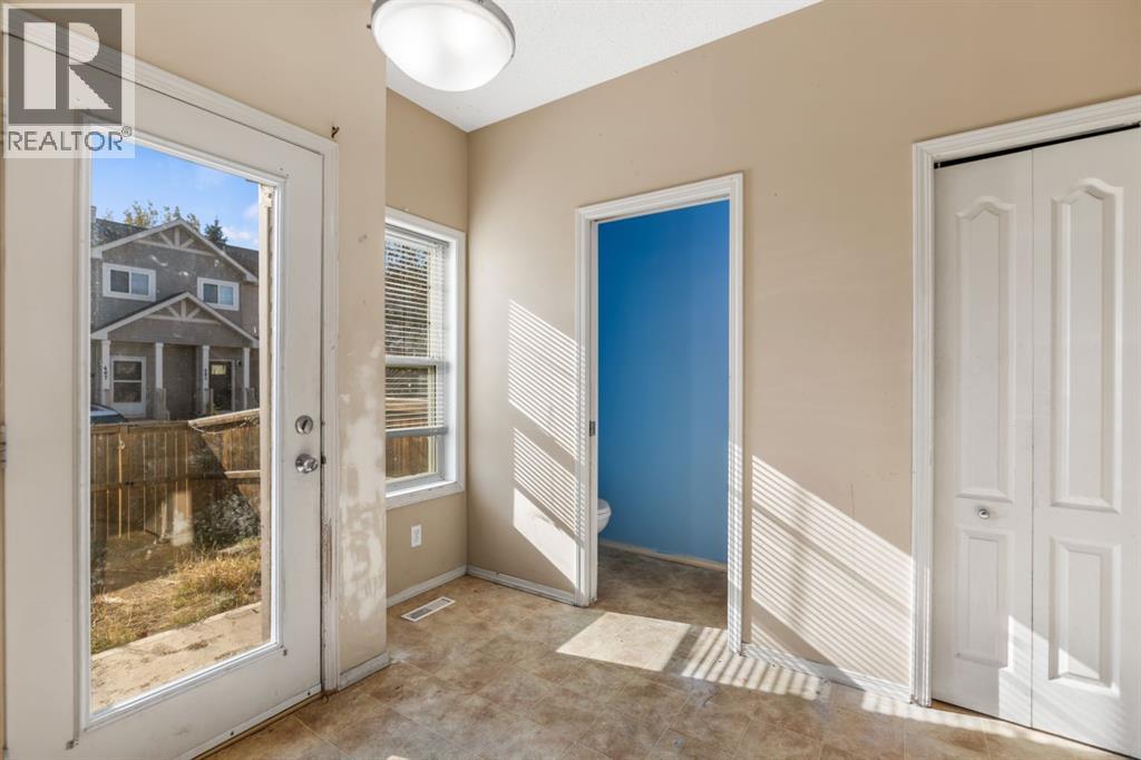 523 Strathaven Mews