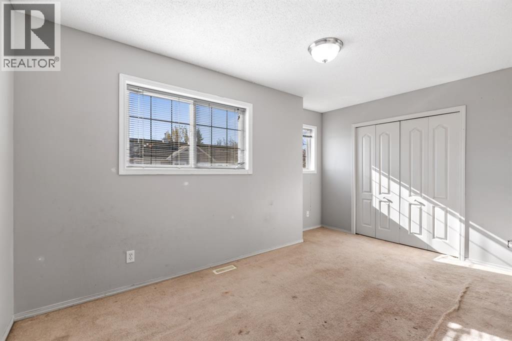 523 Strathaven Mews
