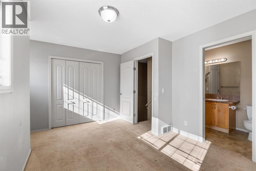 523 Strathaven Mews