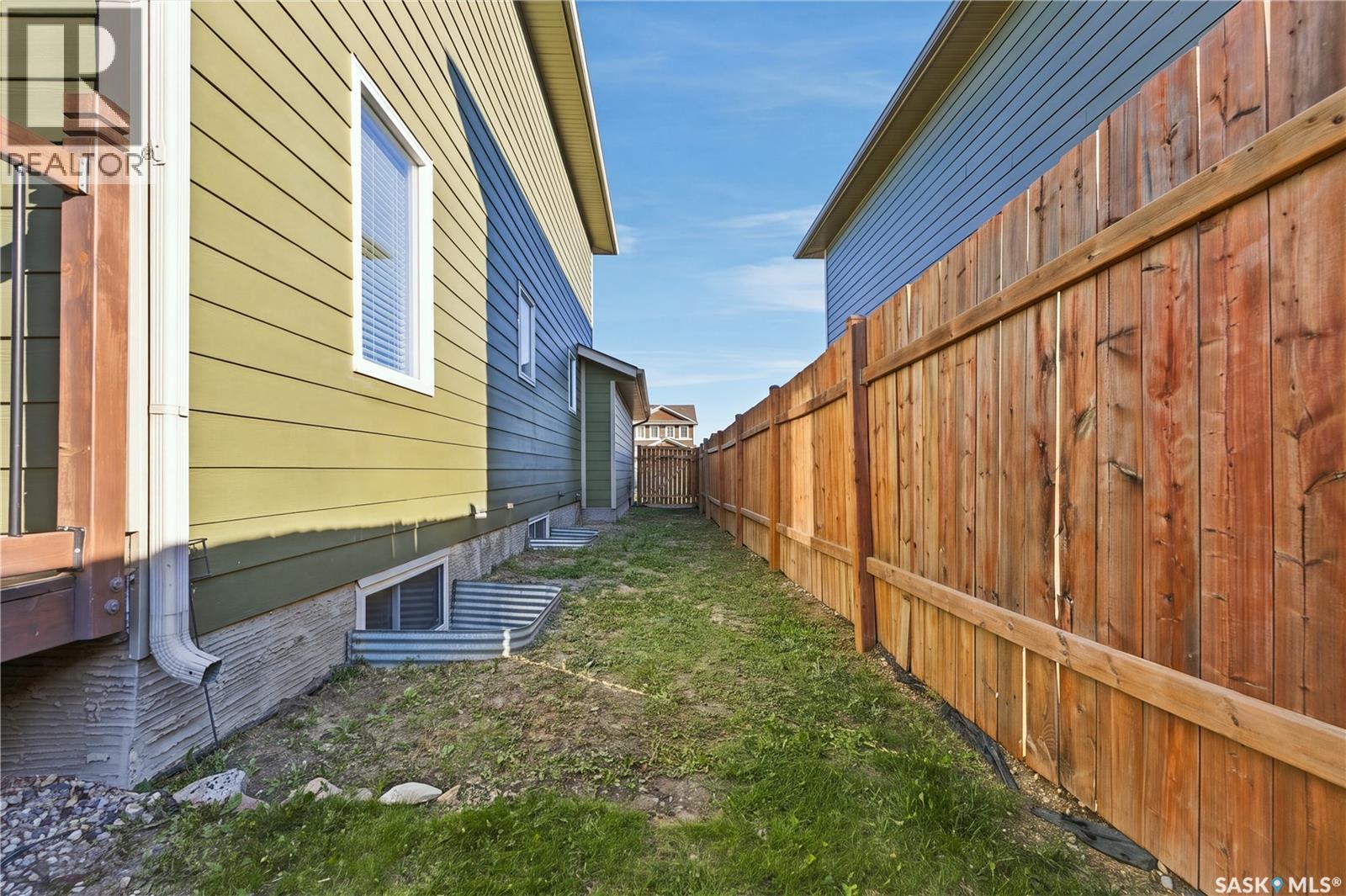 430 Pichler Crescent, Saskatoon, Saskatchewan  S7V 0H2 - Photo 38 - SK051427
