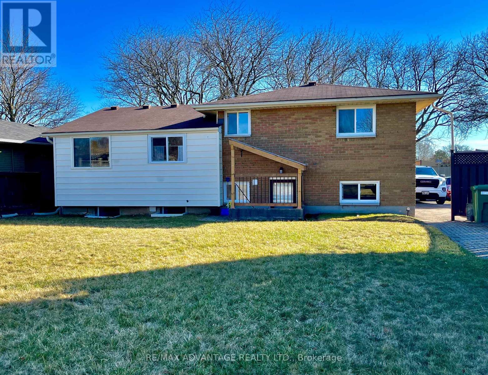 Lower - 143 Downing Crescent, London South, Ontario  N6C 3C7 - Photo 13 - X14096124