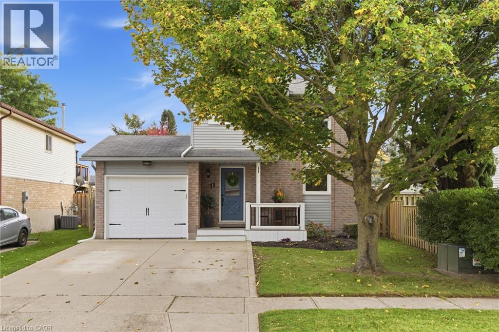 11 Sandalwood Drive, Cambridge, Ontario  N1P 1A5 - Photo 2 - 40870894