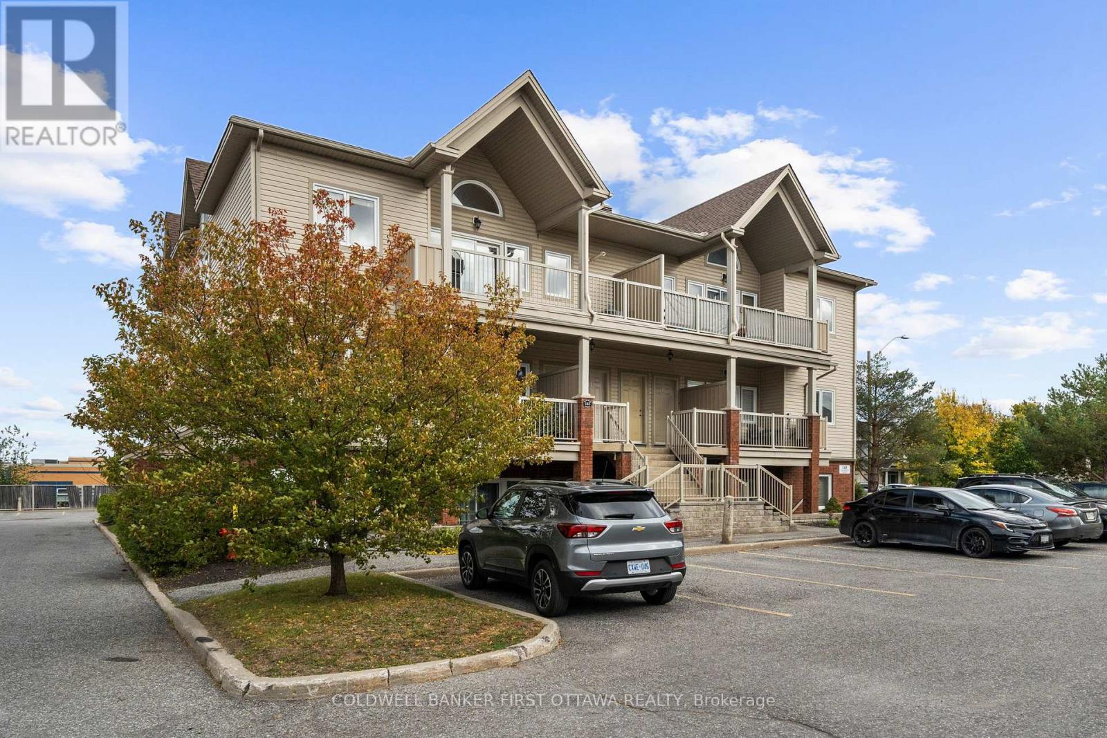 F - 143 Oldfield Street, Ottawa, Ontario  K2G 7C7 - Photo 2 - X14096158