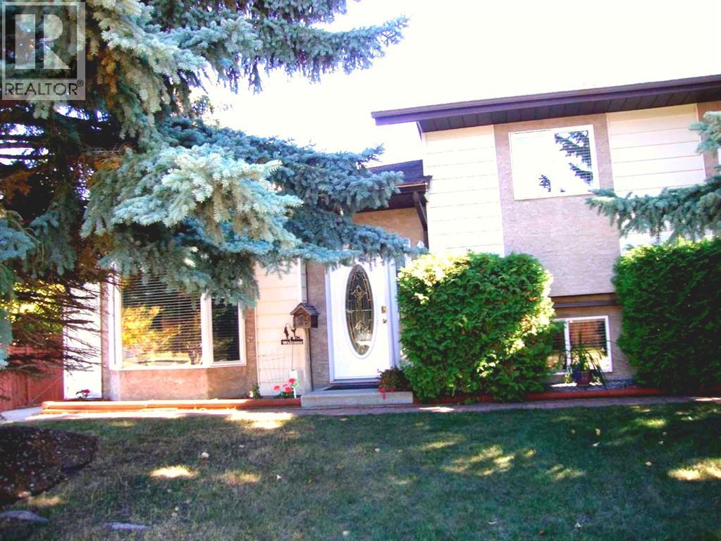 9 Ray Avenue, Red Deer, Alberta  T4P 3B9 - Photo 7 - A2349000