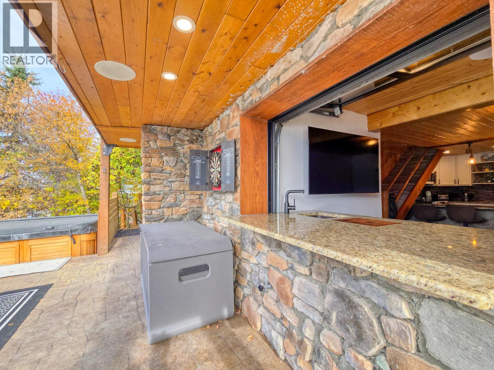 449 Lakeview Place, Invermere, British Columbia  V0A 1K3 - Photo 50 - 10403144