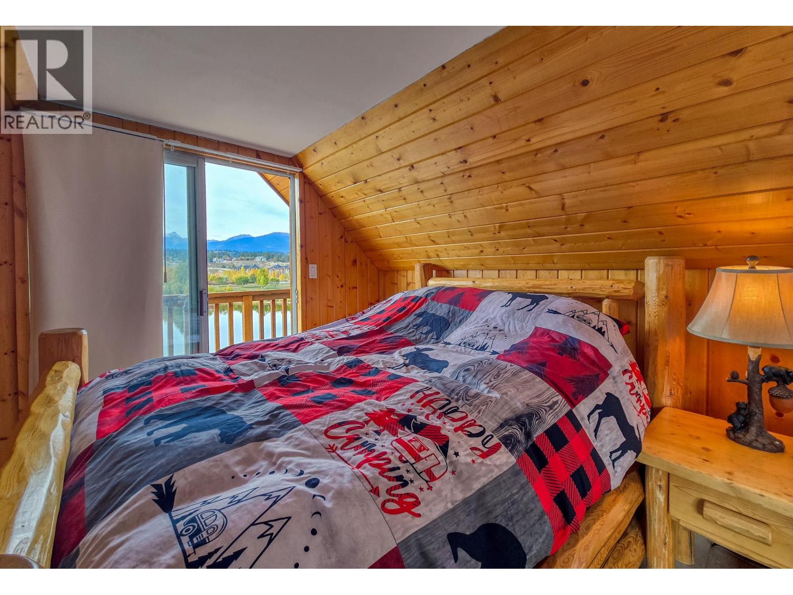 449 Lakeview Place, Invermere, British Columbia  V0A 1K3 - Photo 32 - 10403144