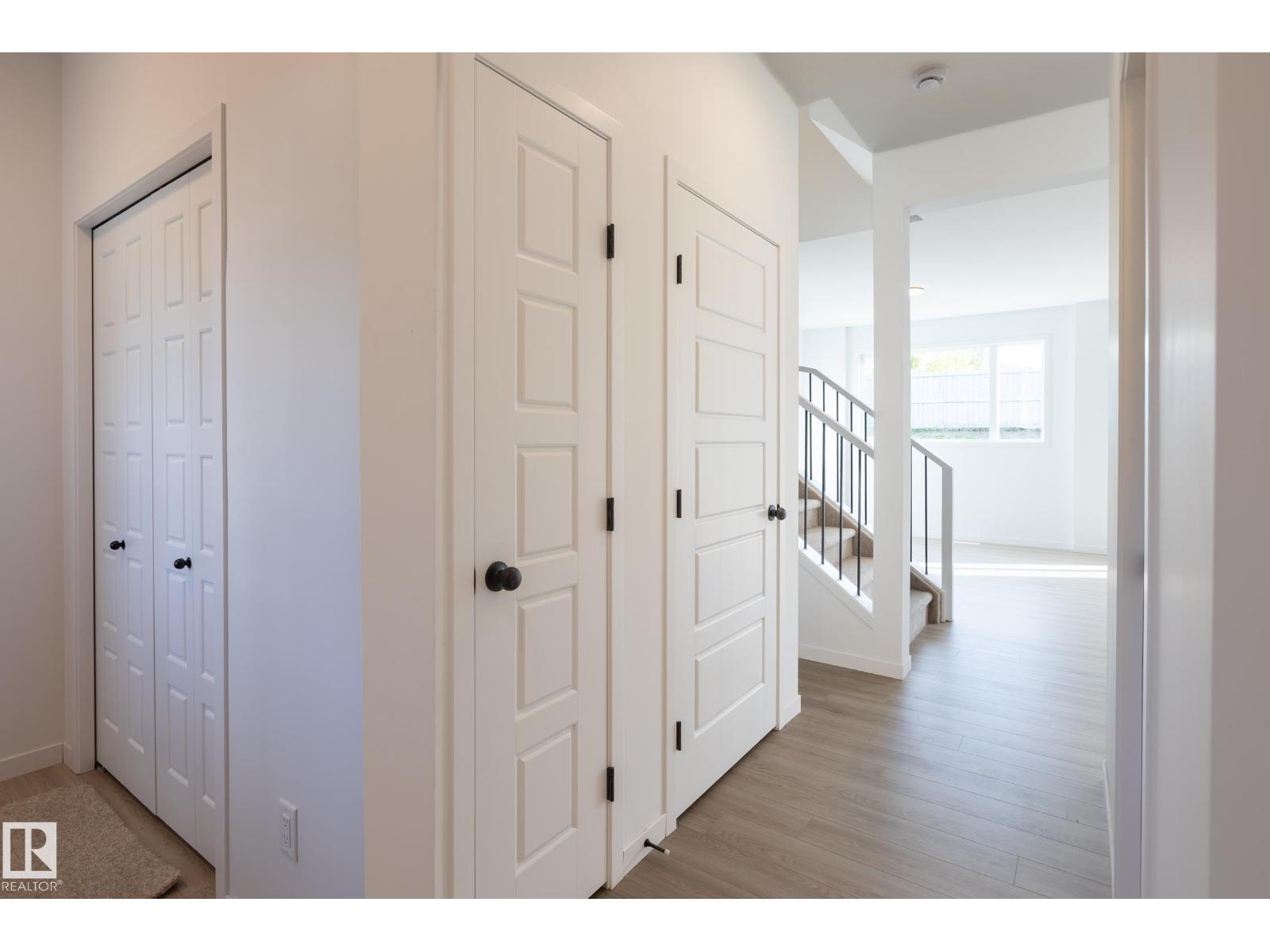 93 SILVERSTONE DR