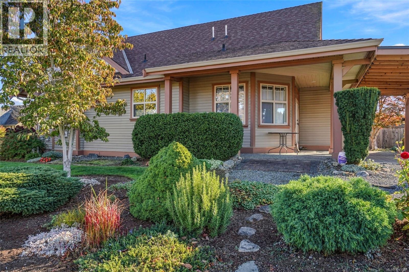 421 Poets Trail Dr, Nanaimo, British Columbia  V9R 7B1 - Photo 47 - 1049947