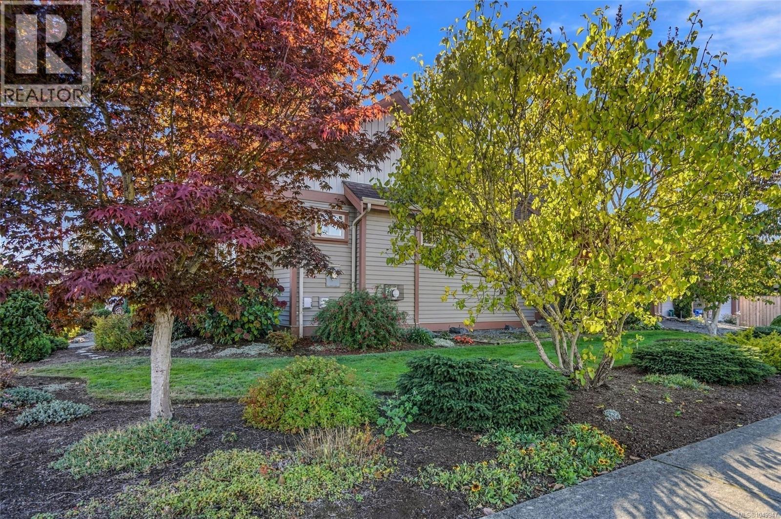 421 Poets Trail Dr, Nanaimo, British Columbia  V9R 7B1 - Photo 48 - 1049947