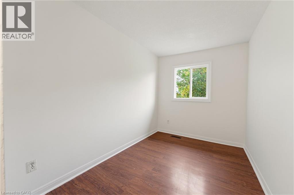 2324 Middlesmoor Crescent, Burlington, Ontario  L7P 3X7 - Photo 18 - 40872322