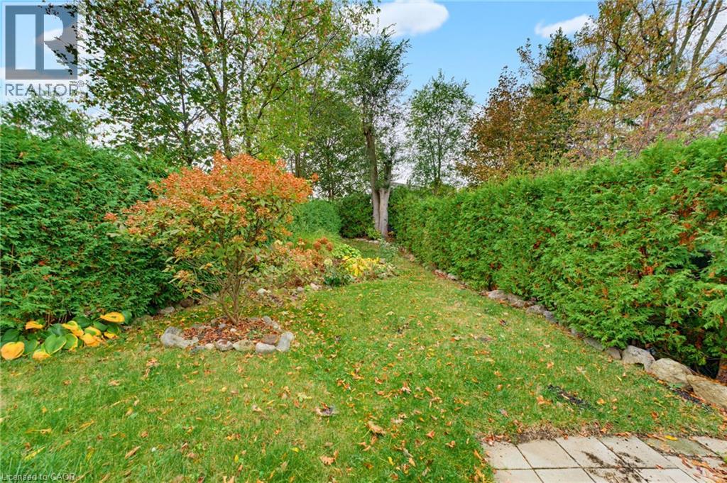 2324 Middlesmoor Crescent, Burlington, Ontario  L7P 3X7 - Photo 33 - 40872322