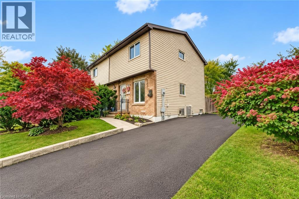 2324 Middlesmoor Crescent, Burlington, Ontario  L7P 3X7 - Photo 2 - 40872322