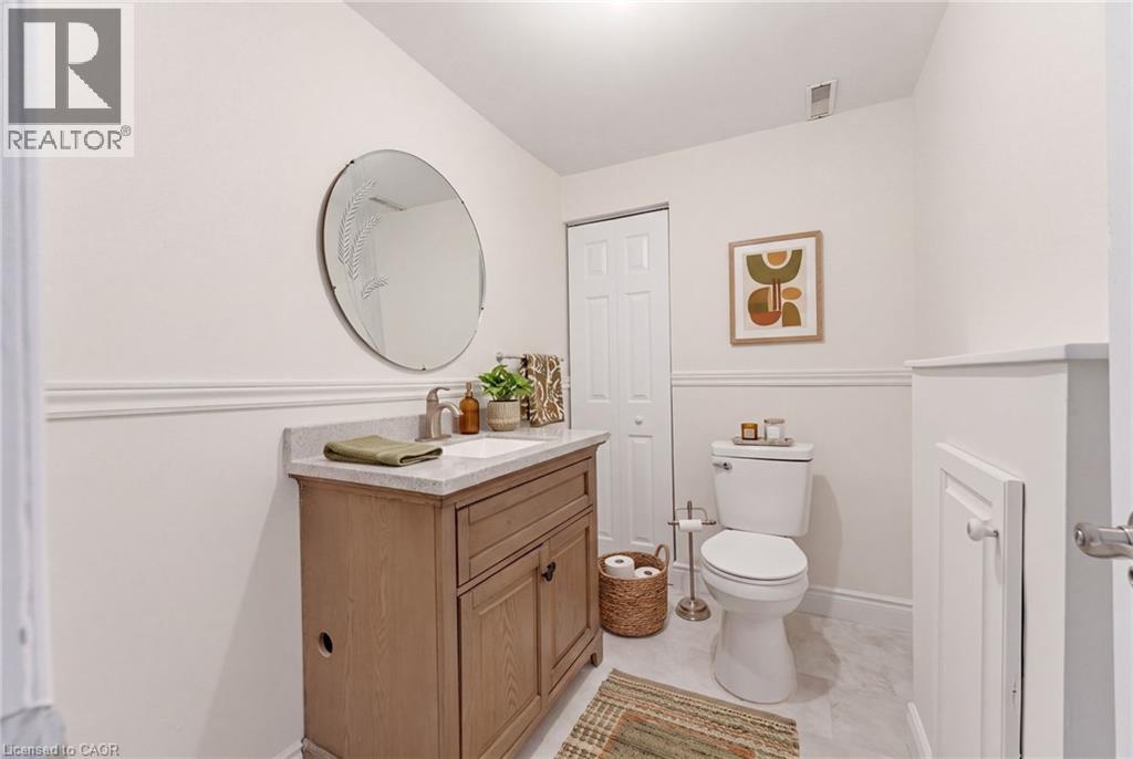 2324 Middlesmoor Crescent, Burlington, Ontario  L7P 3X7 - Photo 28 - 40872322