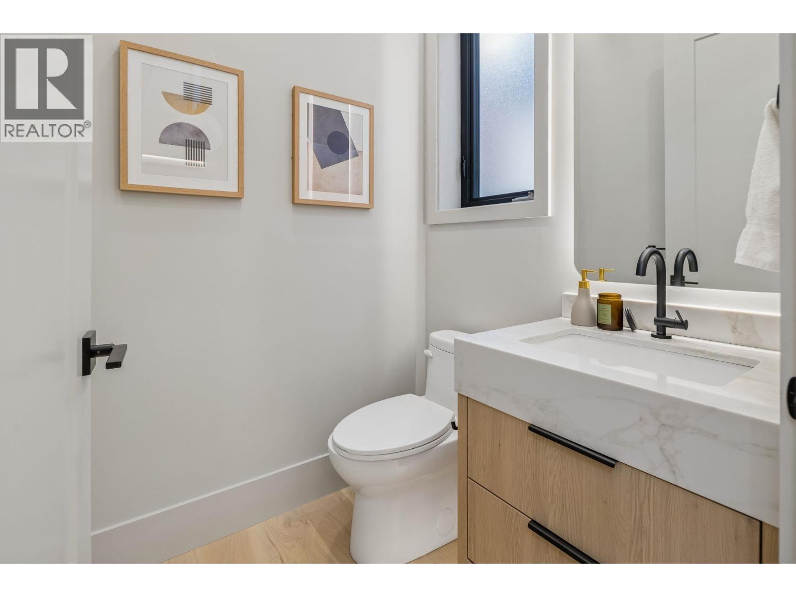 2 936 W 57th Avenue, Vancouver, British Columbia  V6P 1S3 - Photo 10 - R3176822