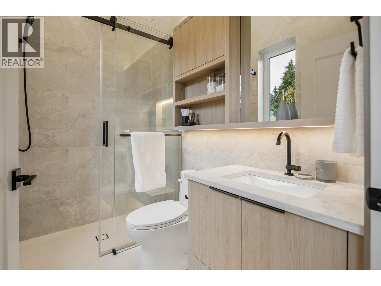 2 936 W 57th Avenue, Vancouver, British Columbia  V6P 1S3 - Photo 13 - R3176822