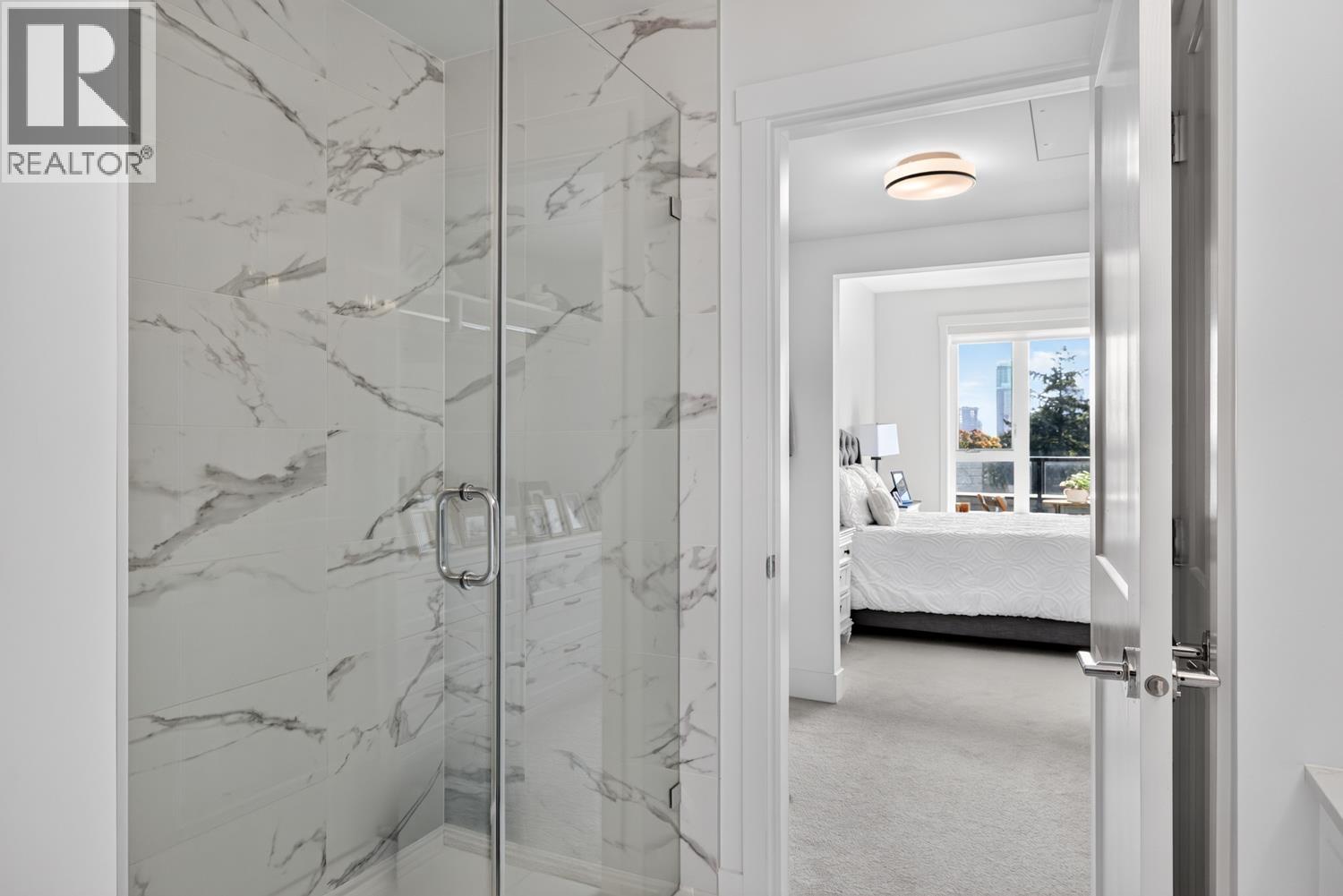 508 4477 HASTINGS STREET