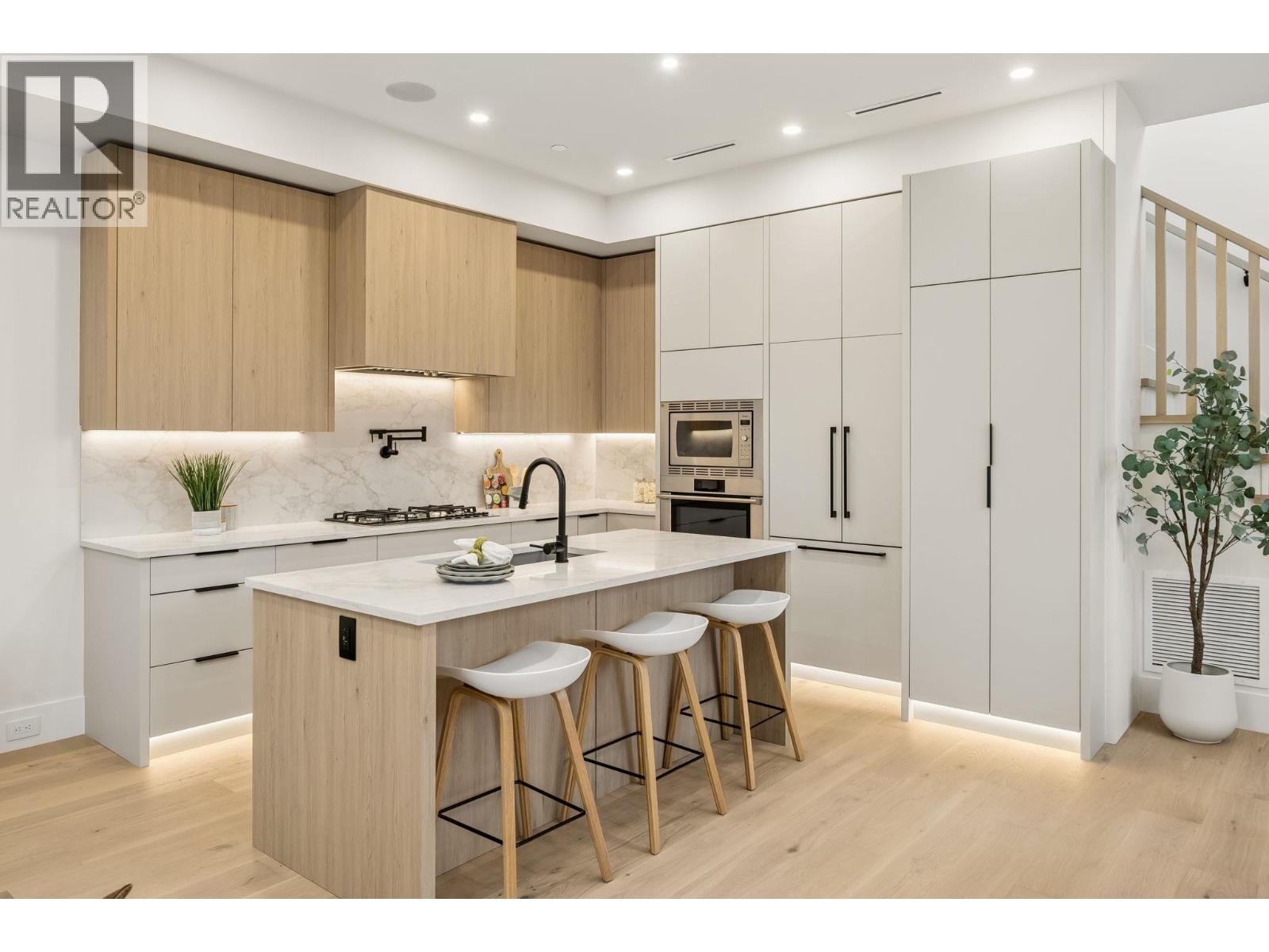 934 W 57th Avenue, Vancouver, British Columbia  V6P 1S3 - Photo 4 - R3176819