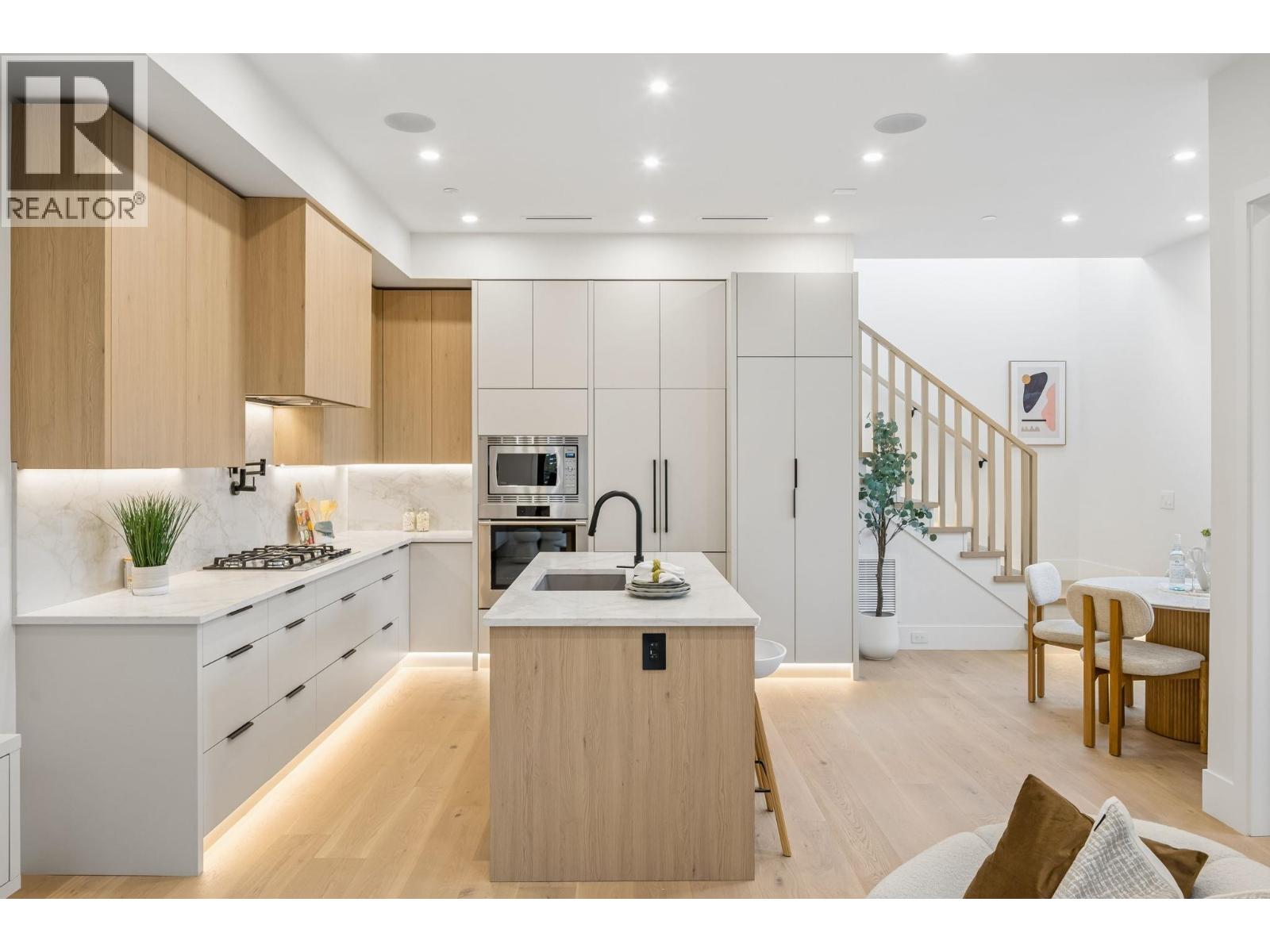 934 W 57th Avenue, Vancouver, British Columbia  V6P 1S3 - Photo 6 - R3176819