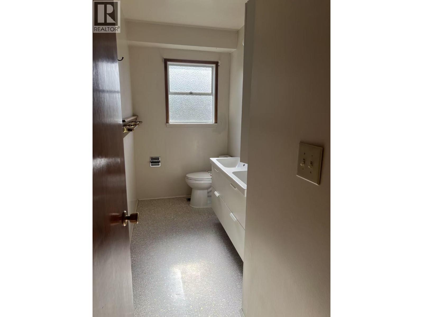 9040 Glenallan Gate, Richmond, British Columbia  V7A 1Z3 - Photo 10 - R3176815