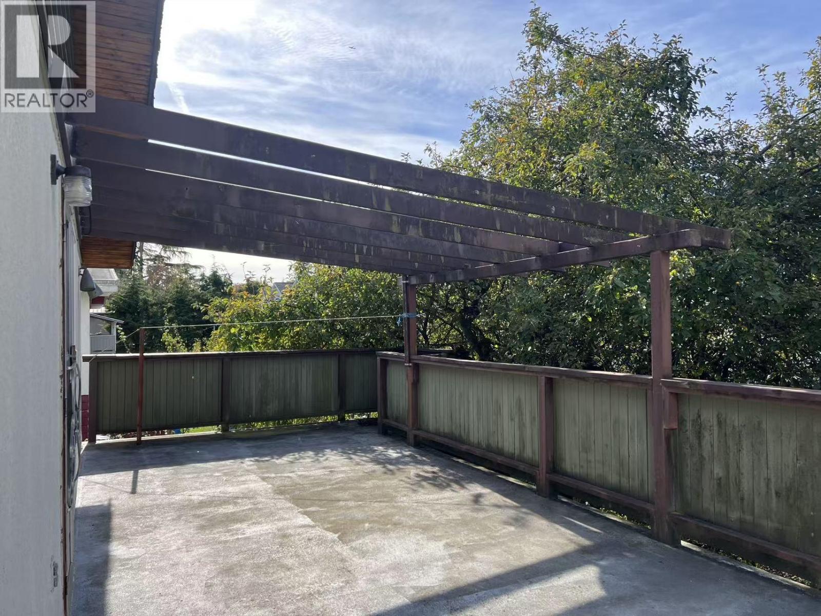9040 Glenallan Gate, Richmond, British Columbia  V7A 1Z3 - Photo 3 - R3176815