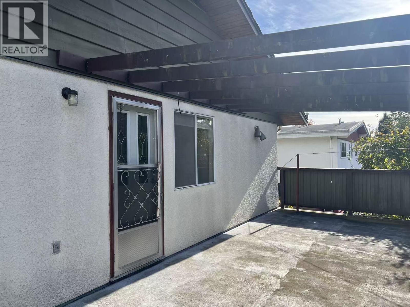 9040 Glenallan Gate, Richmond, British Columbia  V7A 1Z3 - Photo 4 - R3176815