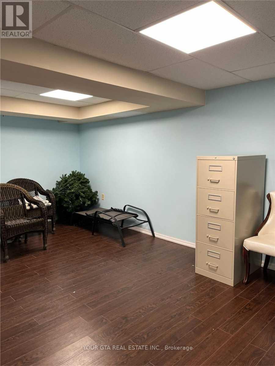20 Luminous Court, Brampton, Ontario  L6Z 2B3 - Photo 26 - W14096188