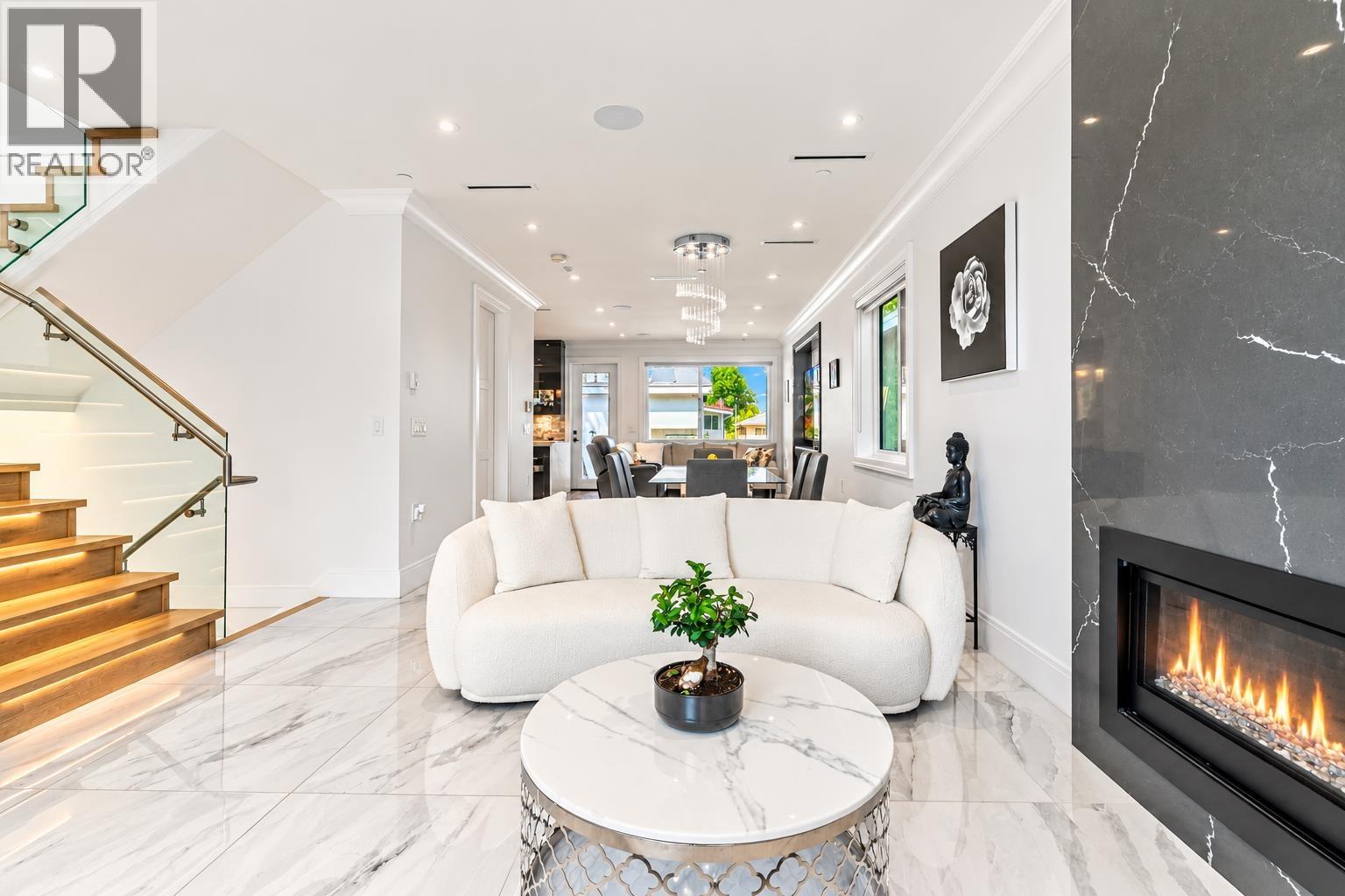 5577 Inverness Street, Vancouver, British Columbia  V5W 3P4 - Photo 4 - R3155606
