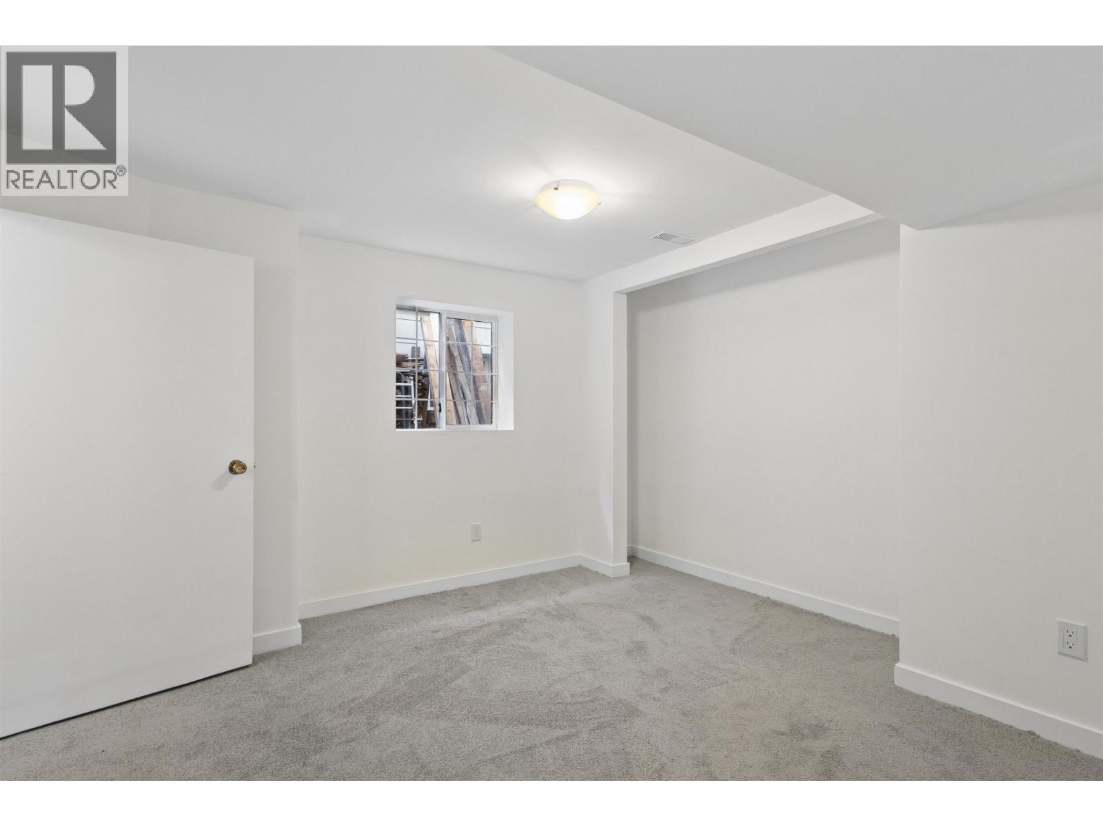 75 N Slocan Street, Vancouver, British Columbia  V5K 3M1 - Photo 26 - R3176807