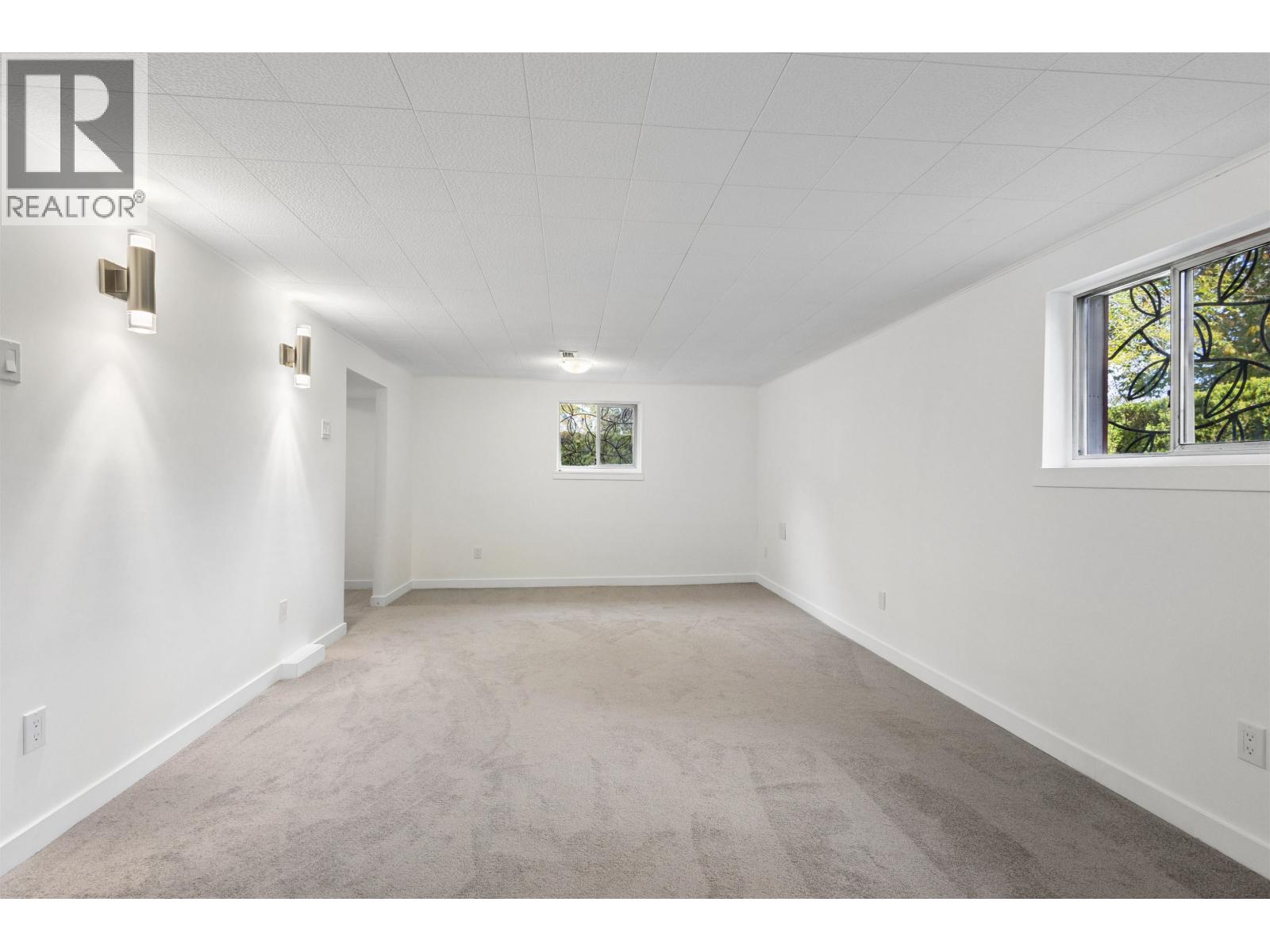 75 N Slocan Street, Vancouver, British Columbia  V5K 3M1 - Photo 24 - R3176807