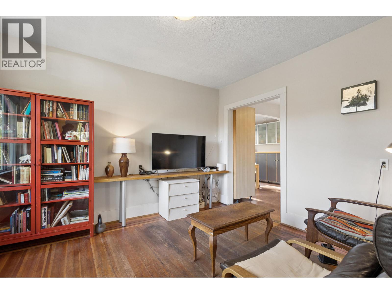75 N Slocan Street, Vancouver, British Columbia  V5K 3M1 - Photo 7 - R3176807