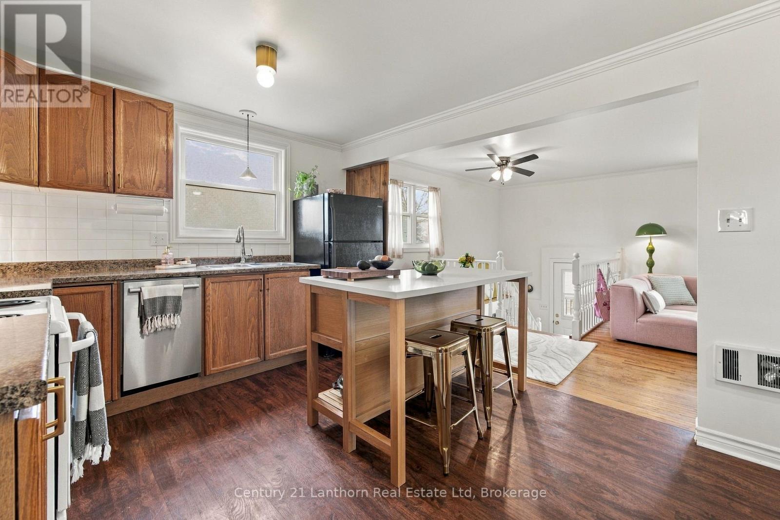 212 Old Milford Road, Prince Edward County, Ontario  K0K 2T0 - Photo 6 - X13852958