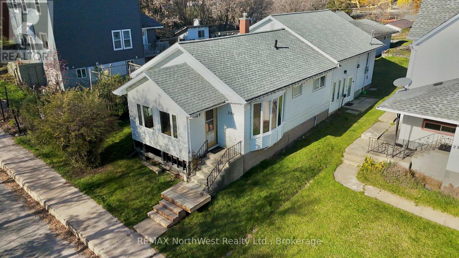 226 Fourth Street N, Kenora, Ontario  P9N 2M7 - Photo 1 - X14096218