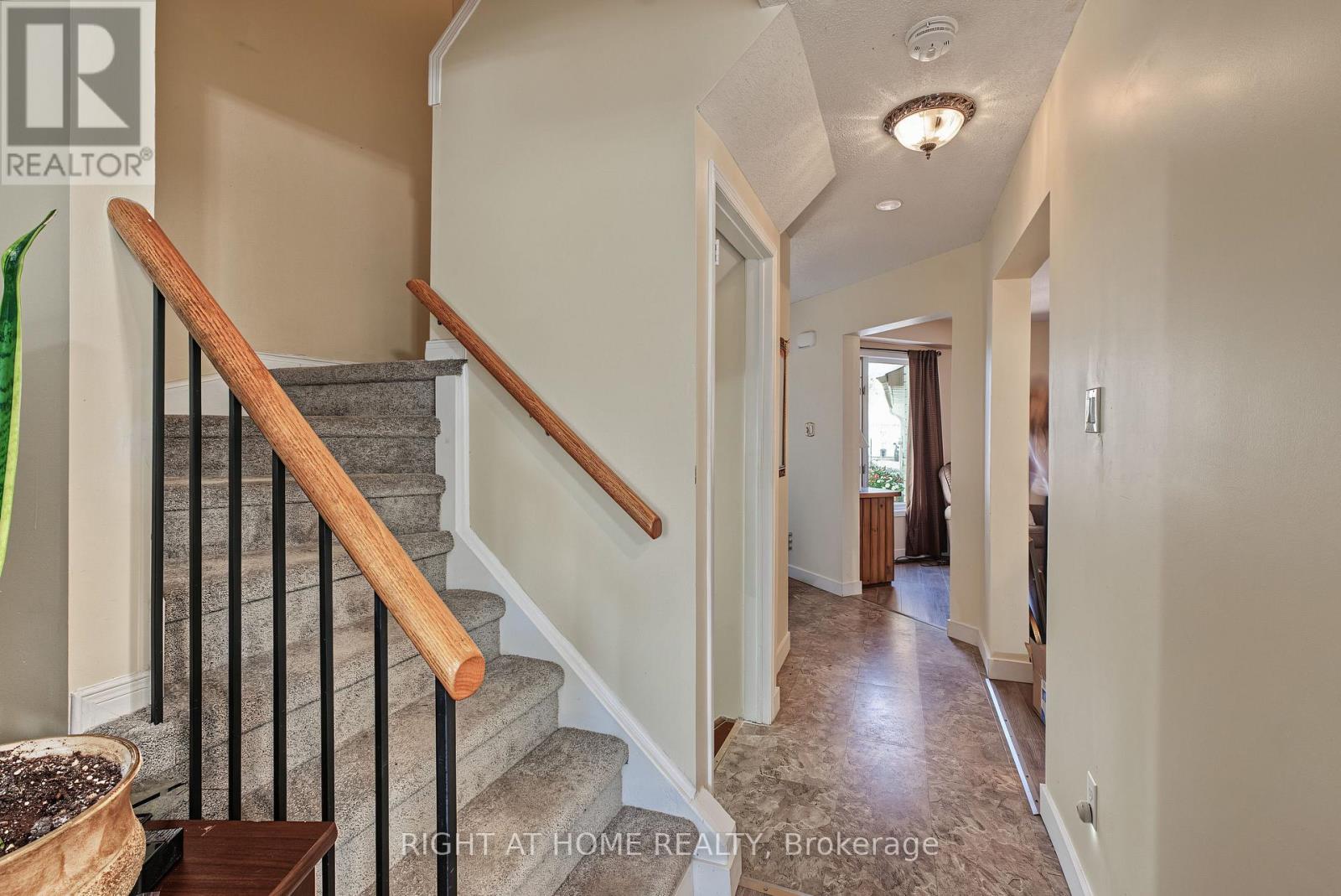 2158 Ferguson Street, Innisfil, Ontario  L9S 1X6 - Photo 15 - N14096232