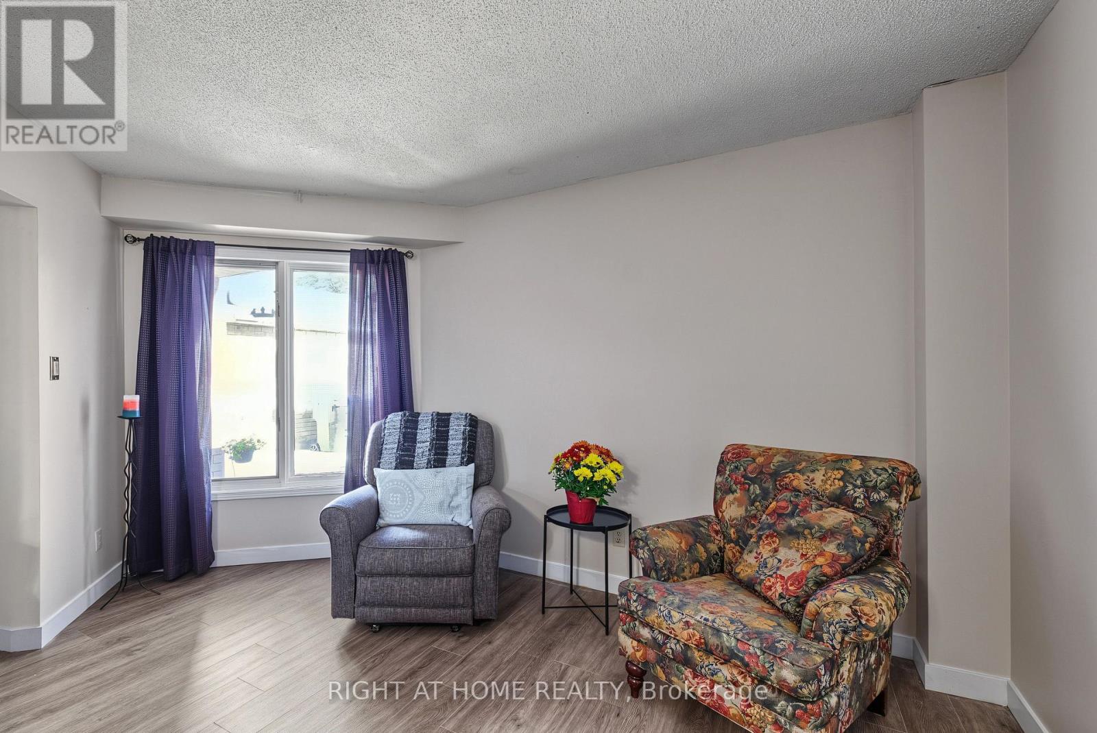 2158 Ferguson Street, Innisfil, Ontario  L9S 1X6 - Photo 5 - N14096232