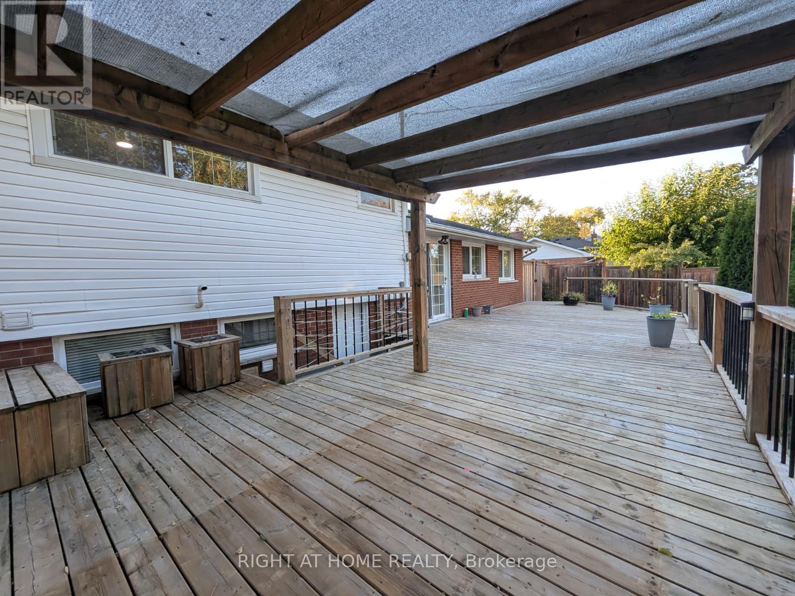 273 Kenwood Avenue, Burlington, Ontario  L7L 4L9 - Photo 39 - W14096214