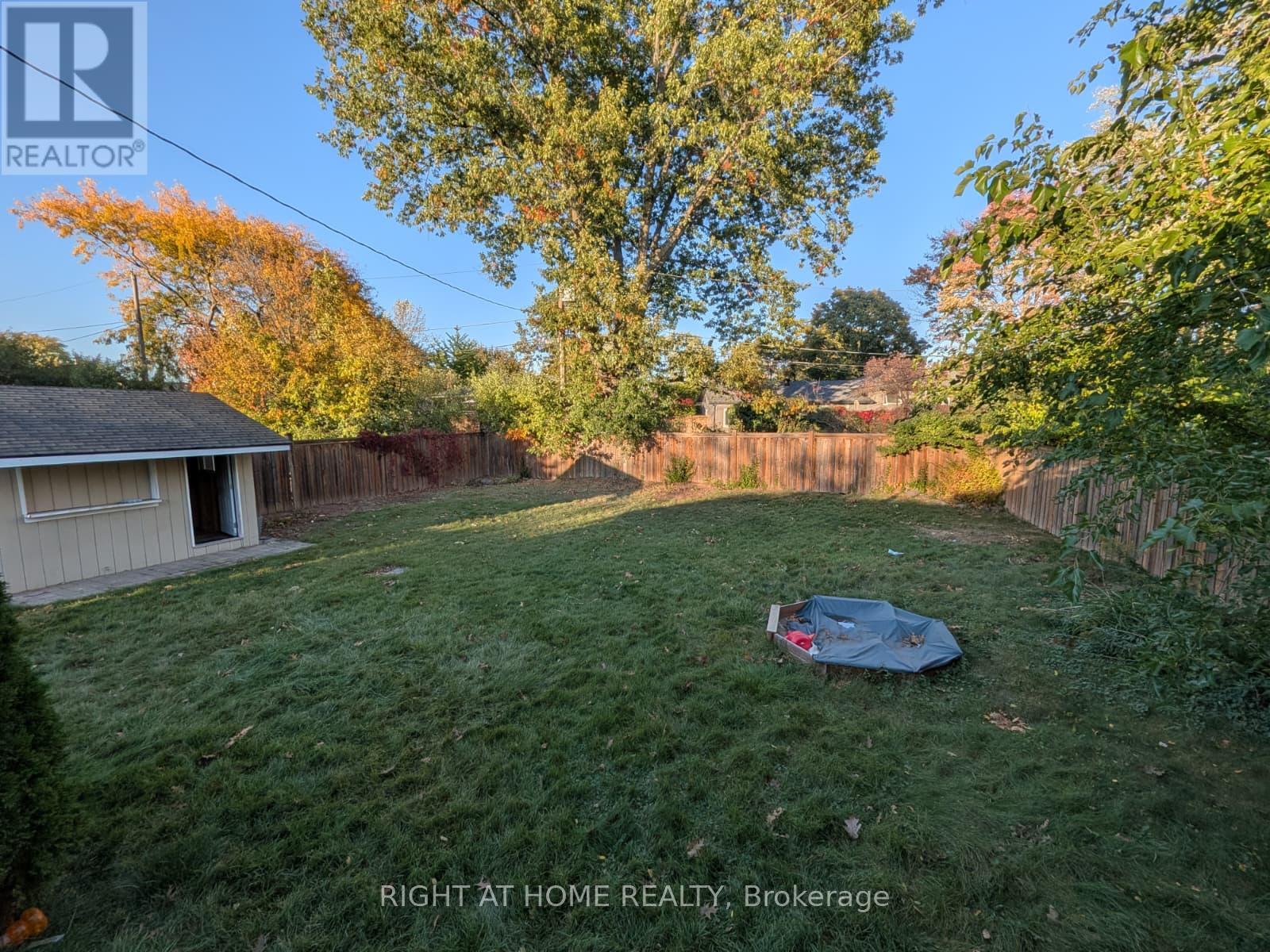 273 Kenwood Avenue, Burlington, Ontario  L7L 4L9 - Photo 40 - W14096214