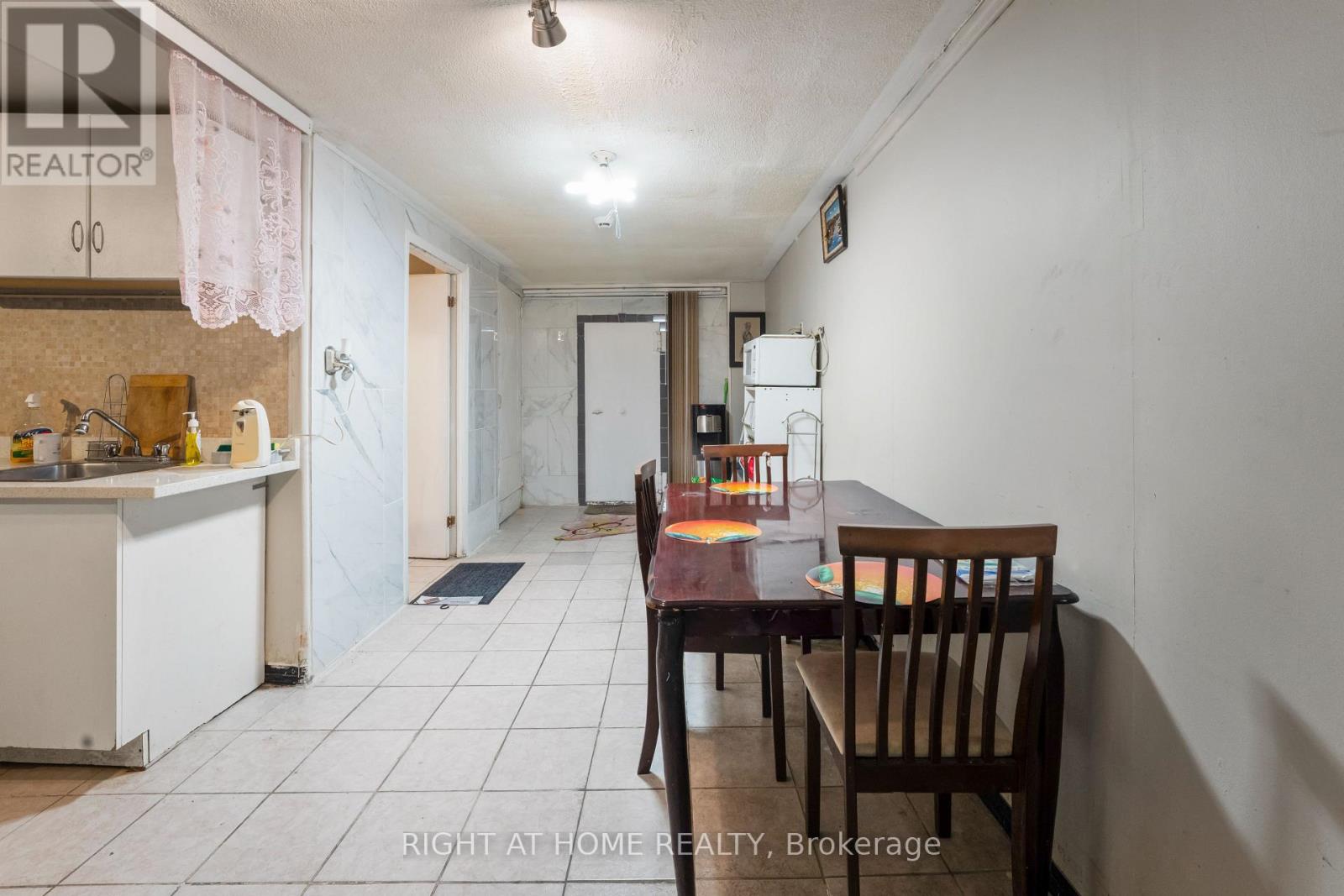 961 Main Street E, Hamilton, Ontario  L8M 1N1 - Photo 37 - X14096240