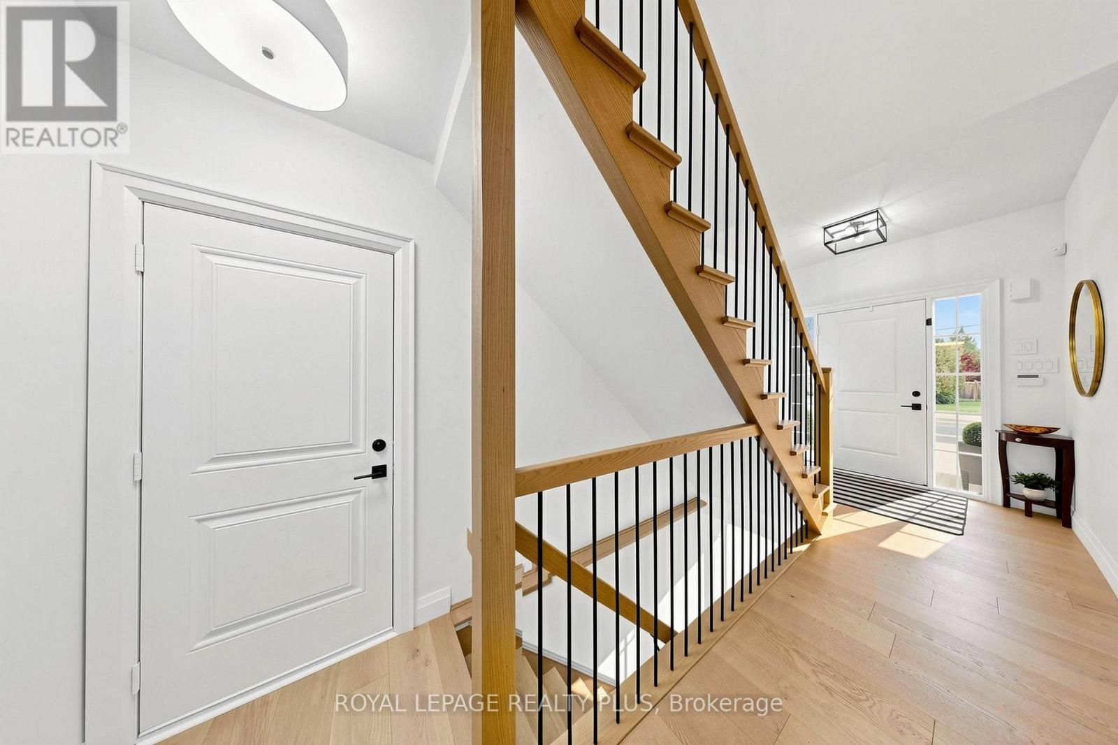 274 Dewitt Road, Hamilton, Ontario  L8E 2R1 - Photo 5 - X14096244