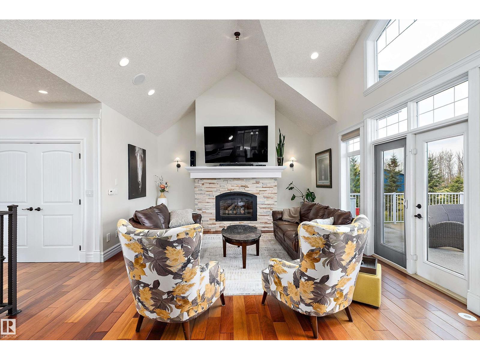#203 54516 RGE ROAD 275
