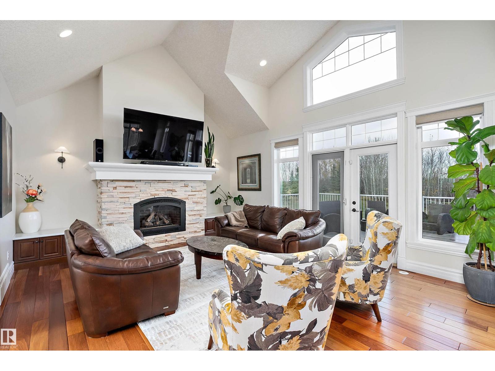 #203 54516 RGE ROAD 275