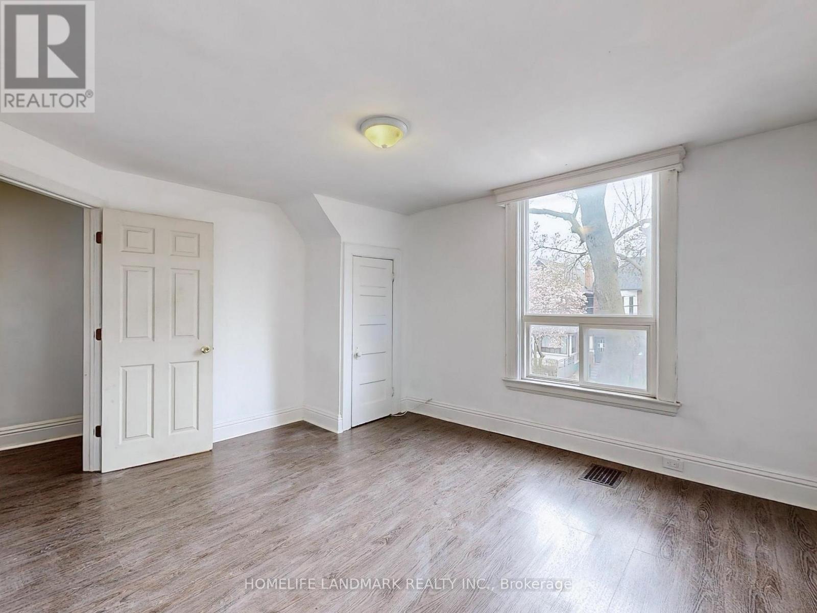 Upper - 609 Ossington Avenue, Toronto, Ontario  M6G 3T6 - Photo 4 - C14094778