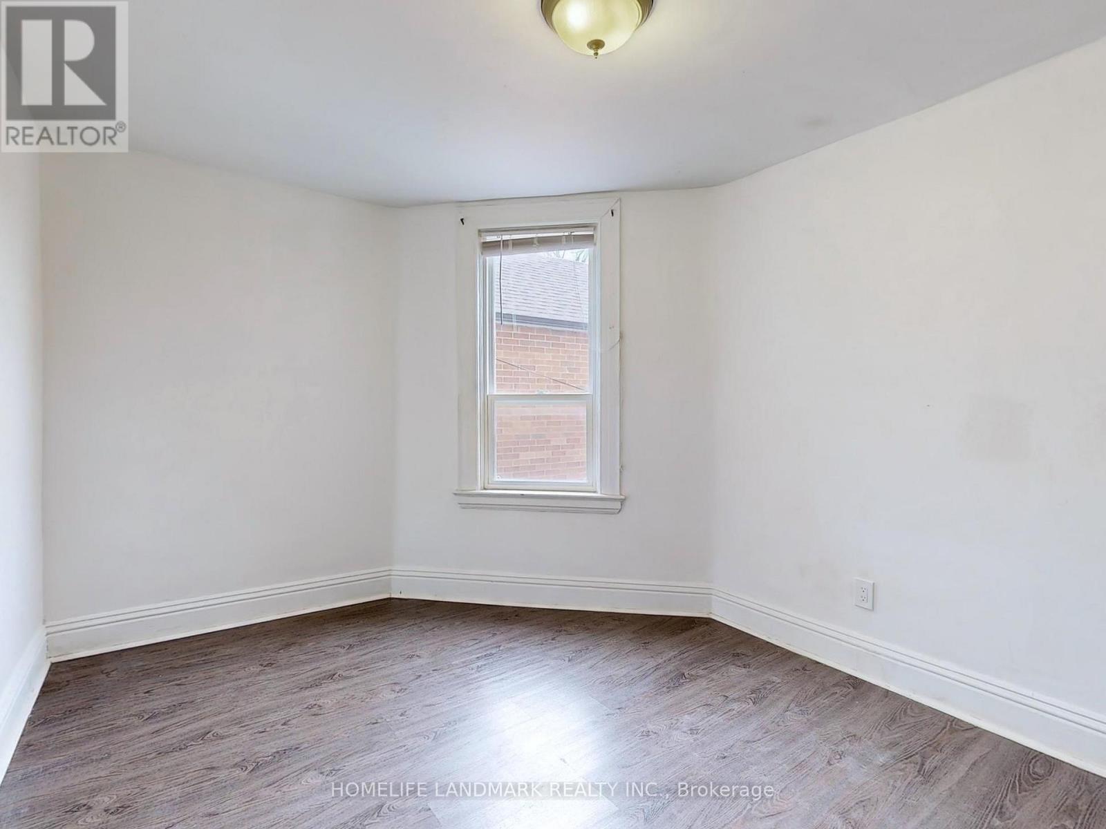 Upper - 609 Ossington Avenue, Toronto, Ontario  M6G 3T6 - Photo 7 - C14094778