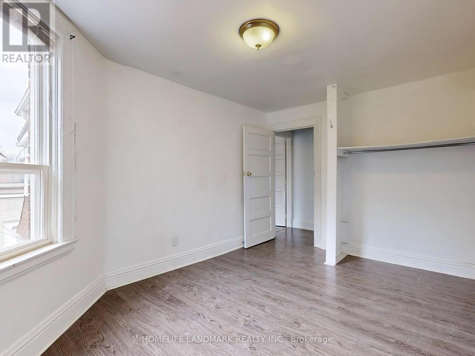 Upper - 609 Ossington Avenue, Toronto, Ontario  M6G 3T6 - Photo 9 - C14094778