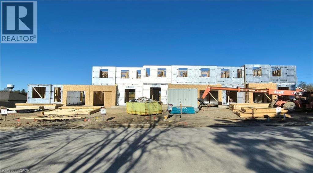 11 Anne Street W, Harriston, Ontario  N0G 1Z0 - Photo 3 - 40820443