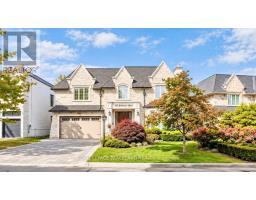 108 YORKMINSTER ROAD, Toronto, Ontario